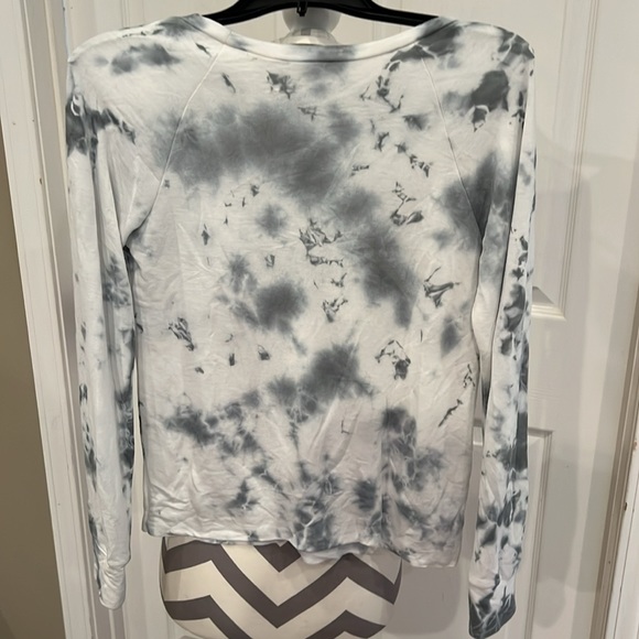 Day trip tie dye long sleeve “I’m the Favorite”, size L - Picture 2 of 3